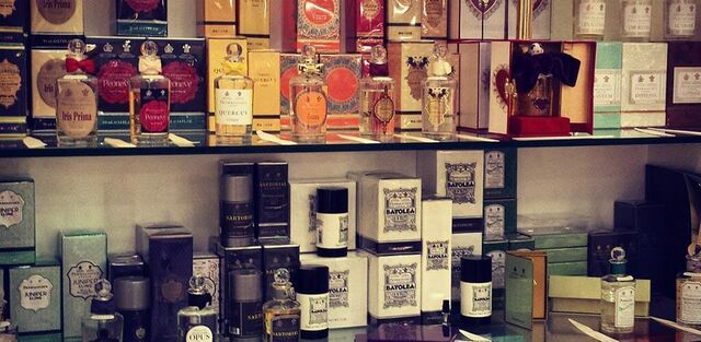 London Dry Gin, abszint és whisky - Férfi parfüm különlegességek I.