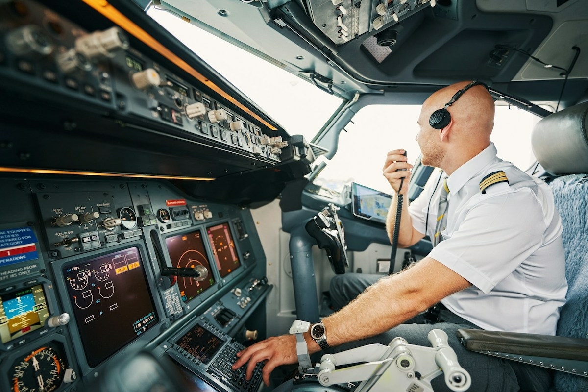 Fasten your seatbelts: egyedülálló pilótaképzés Budapesten