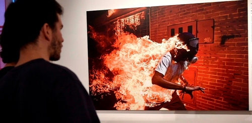 Megnyílt az idei World Press Photo kiállítás