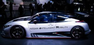 CES: Nissan Leaf megnövelt hatótávval vagy akár versenyautó kivitelben