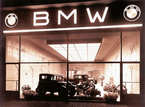 A BMW elmúlt száz évének legjelentősebb mérföldkövei!