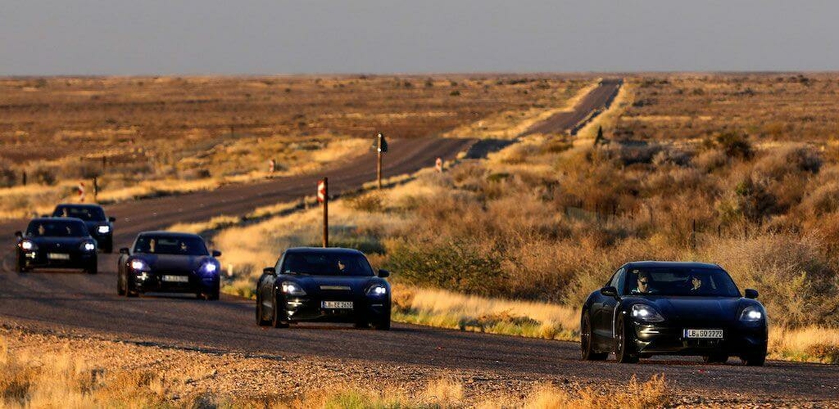 Utolsó tesztkilométereit futja a Porsche Taycan az őszi bemutató előtt