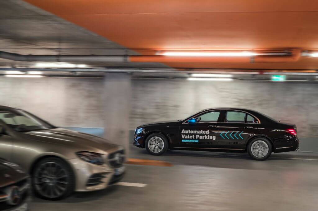 Mercedes automata parkolás