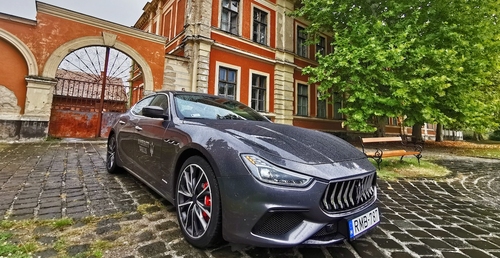 Maserati Ghibli V6 SQ4 - kihívók nélkül