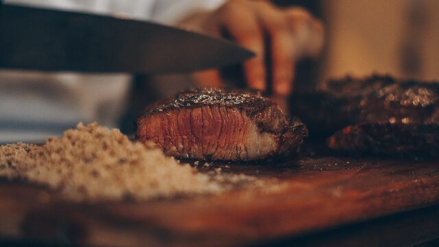 Így készíts hamisítatlan argentin marha steaket otthon!