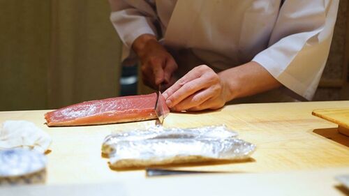 Kikerült a Michelin-katalógusból a világ leghíresebb háromcsillagos japán szusiétterme