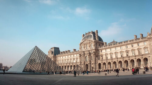 Éjjel-nappal nyitva lesz a Louvre a Leonardo-kiállítás utolsó napjaiban