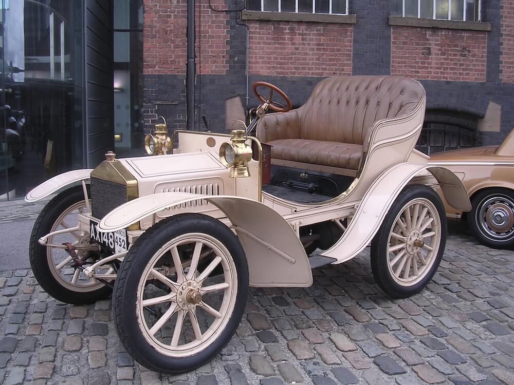 Rolls- Royce első modell