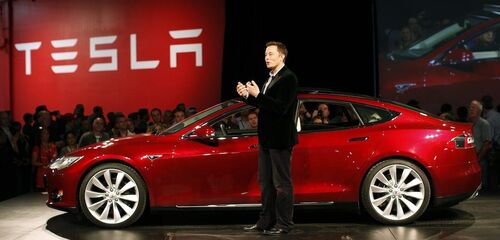 A Tesla app és az EV-k növekvő befolyása segíthetett feltápászkodni a Tesla részvényeknek a padlóról