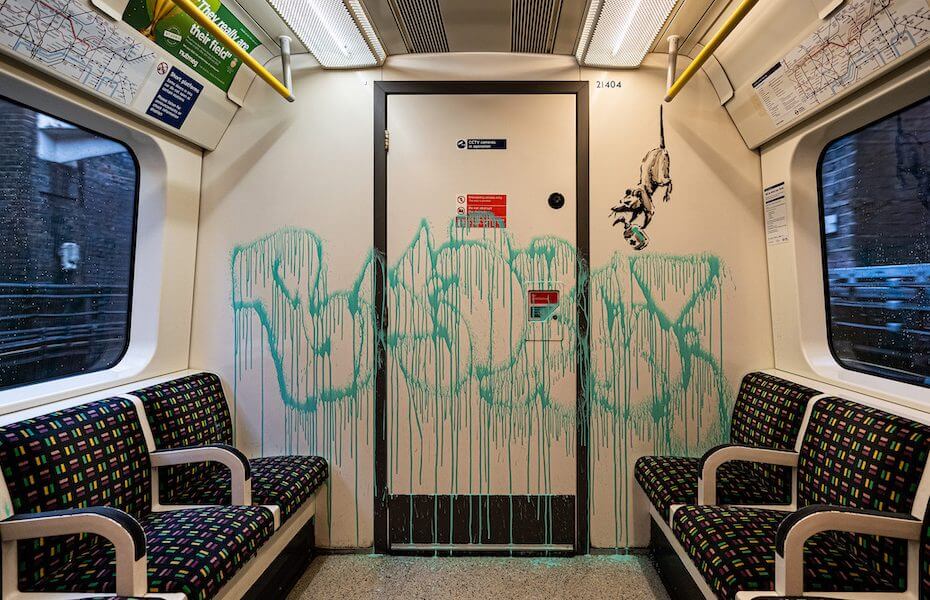 Banksy - London - metro