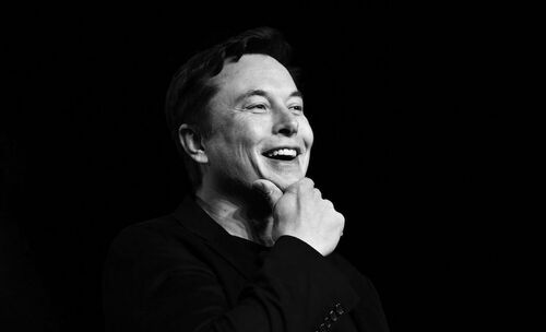 Elon Musk ezen a héten sem hagyta történelmi csúcs nélkül a Tesla rajongókat!