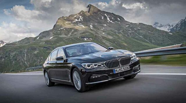 Friss kémfotókon a megújult 7-es BMW
