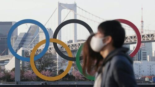 Tokió kitart az olimpia mellett, már oltják az olimpikonokat
