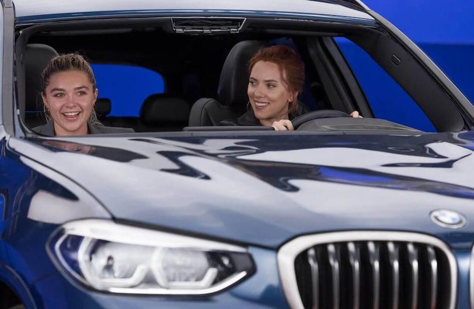 BMW - Fekete özvegy - Scarlett Johansson