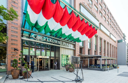 Bemutatkozott a világ egyik legnagyobb üzleti hotelmárkájának első budapesti szállodája