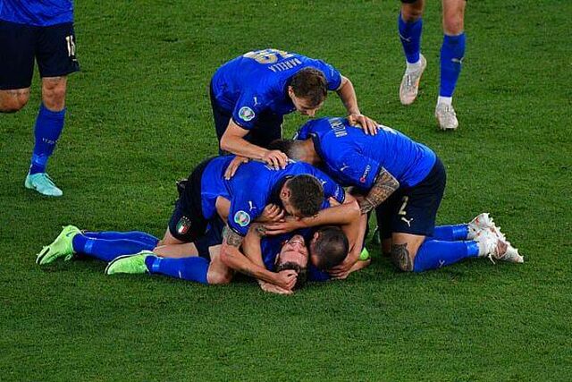 Világcsúcsot állíthat be az olasz válogatott