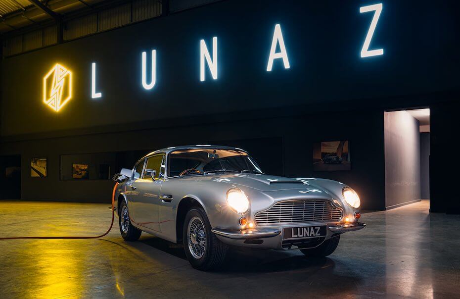 Aston Martin DB6 - Lunaz - elektromos autó