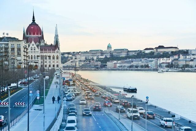 Óránként 600 forint: így változik a parkolás Budapesten