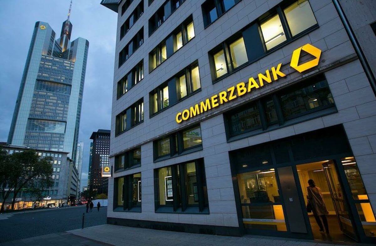 Az Erste Bank megveszi a Commerzbank magyarországi leányvállalatát