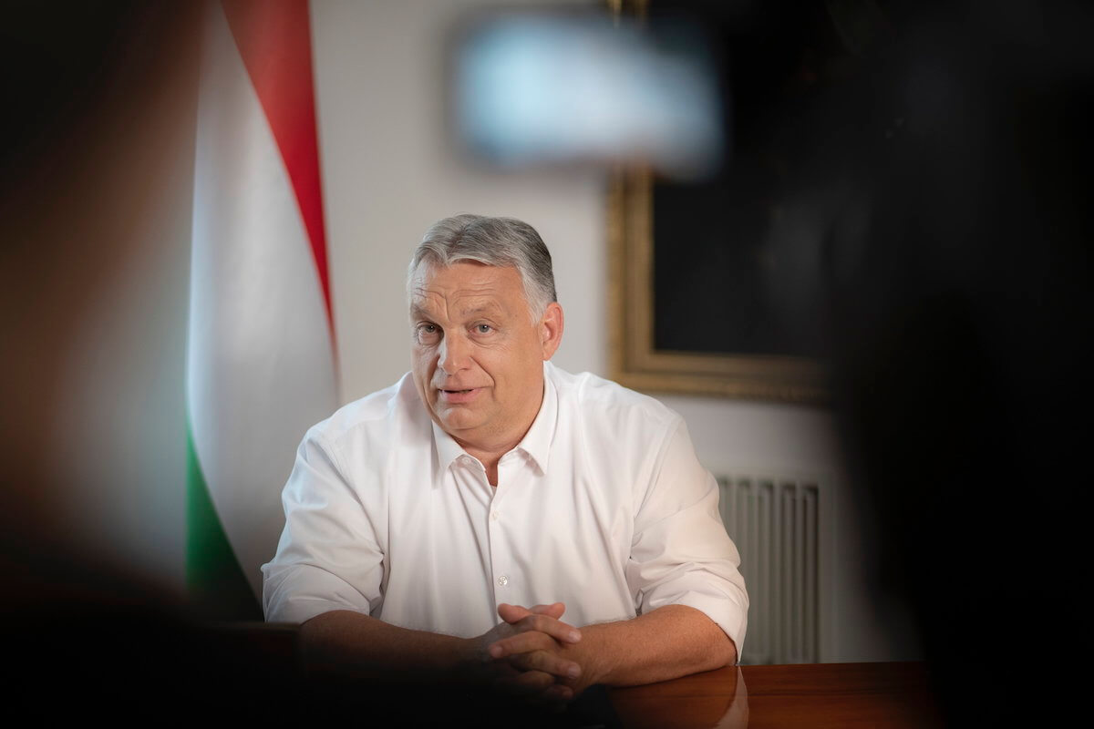 Rezsivédelmi és honvédelmi alap létrehozását jelentette be Orbán Viktor miniszterelnök szerdán.