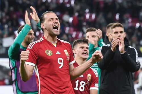 Szalai Ádám csodagóljával győzelem Lipcsében, biztos a bennmaradás