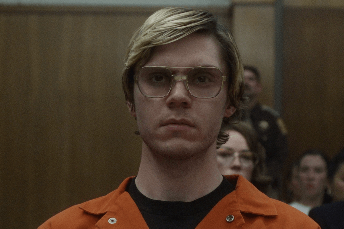 Felboncolni egy sorozatgyilkos elméjét: a Jeffrey Dahmer-sztori