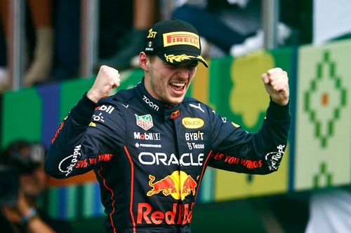 Verstappen a legendás F1 rekordot megdöntve nyert Mexikóban