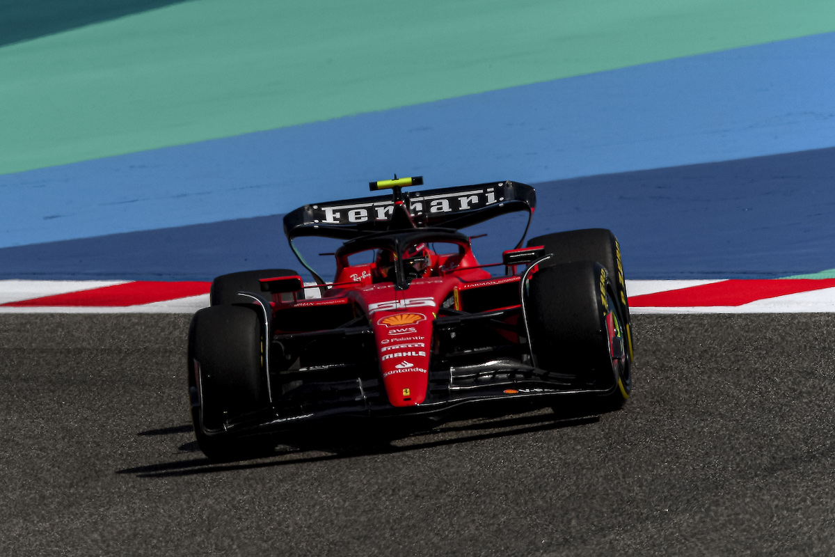 Ferrari Bahrein horpadás