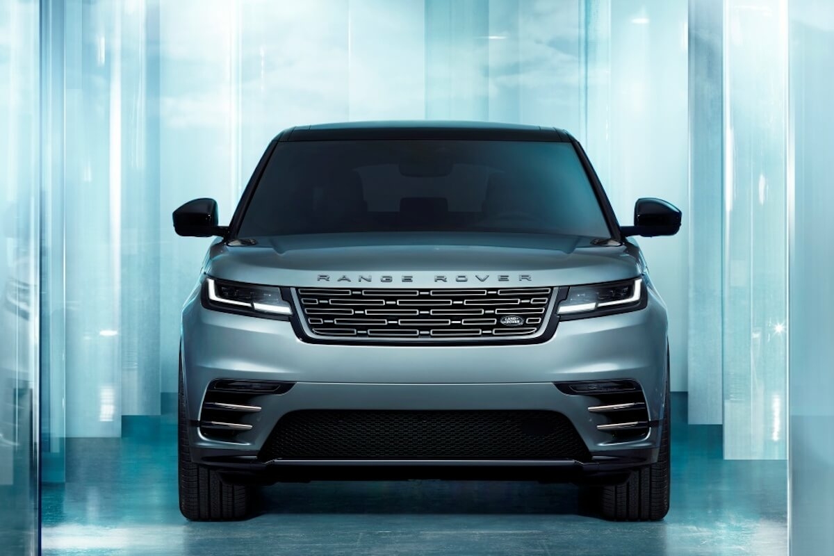 Vérpezsdítő dizájnt kapott az új Range Rover Velar