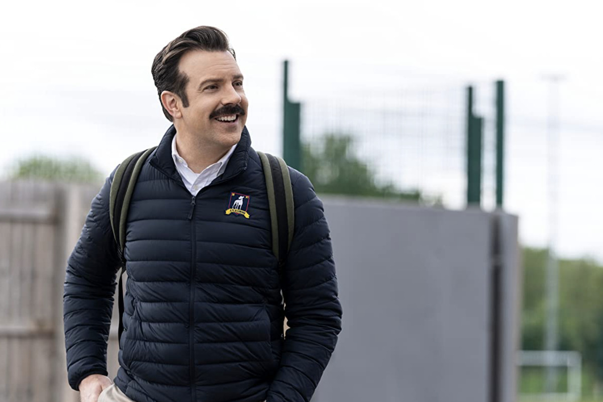 Ted Lasso visszatér, itt a harmadik évad első előzetese!