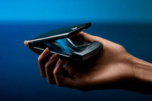 Hivatalos: idén érkezik az összehajtható Motorola Razr következő generációja