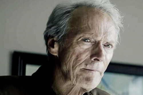 Alig lehet ráismerni a 93 éves Clint Eastwoodra