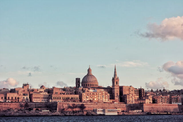 Malta adóparadicsoma: egy fejlődő gazdasági modell?