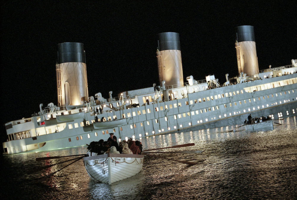 Titanic - boldog békeidők - James Cameron