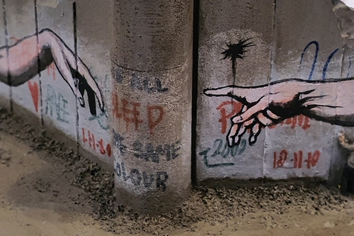 Banksy eredeti művei Budapesten
