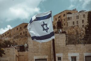 Michael Douglas Jeruzsálemben: hogyan győzöd le a bosszúvágyat?
