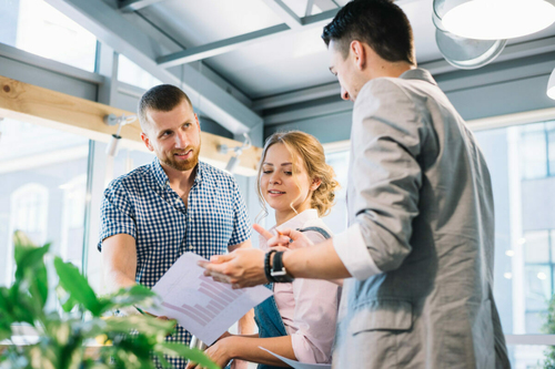 Csak magadnak ártasz vele, ha riválisként tekintesz a kollégáidra