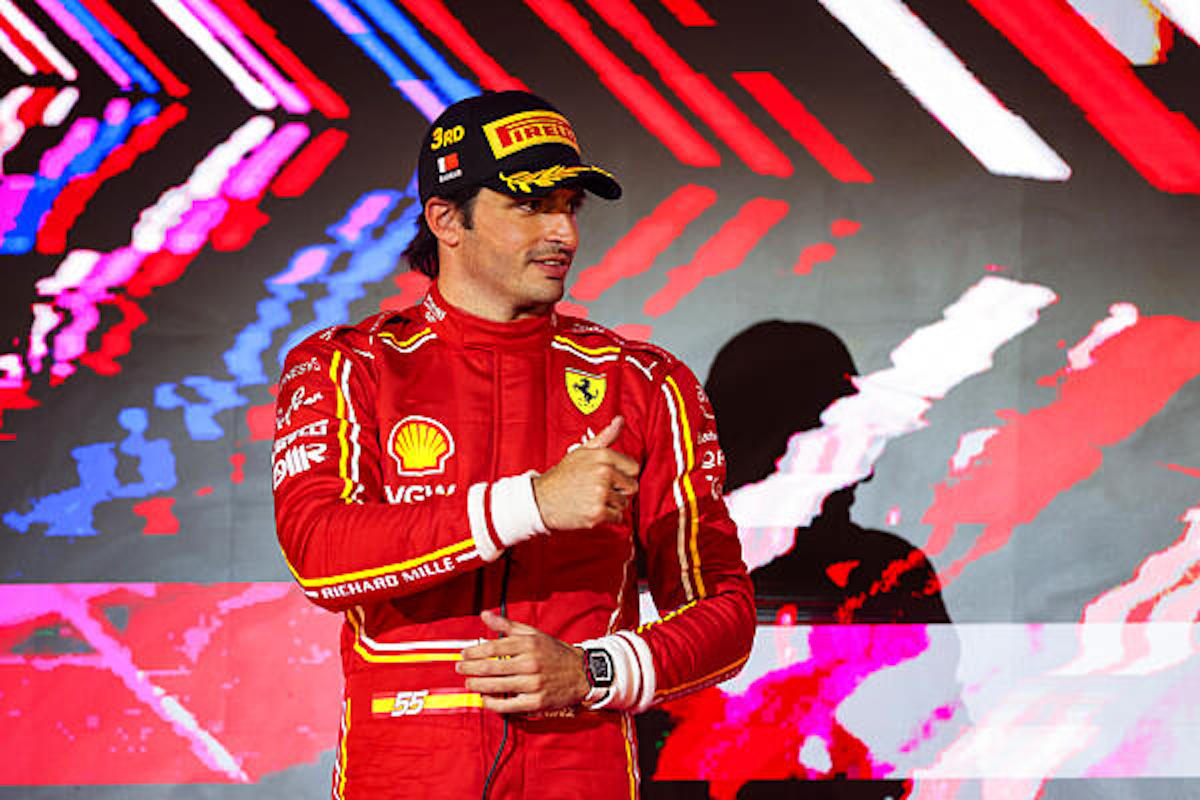 Carlos Sainz - Ferrari - sport - motorsport - online férfimagazin