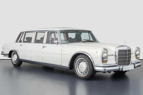Eladó John Lennon egykori ikonikus Mercedese