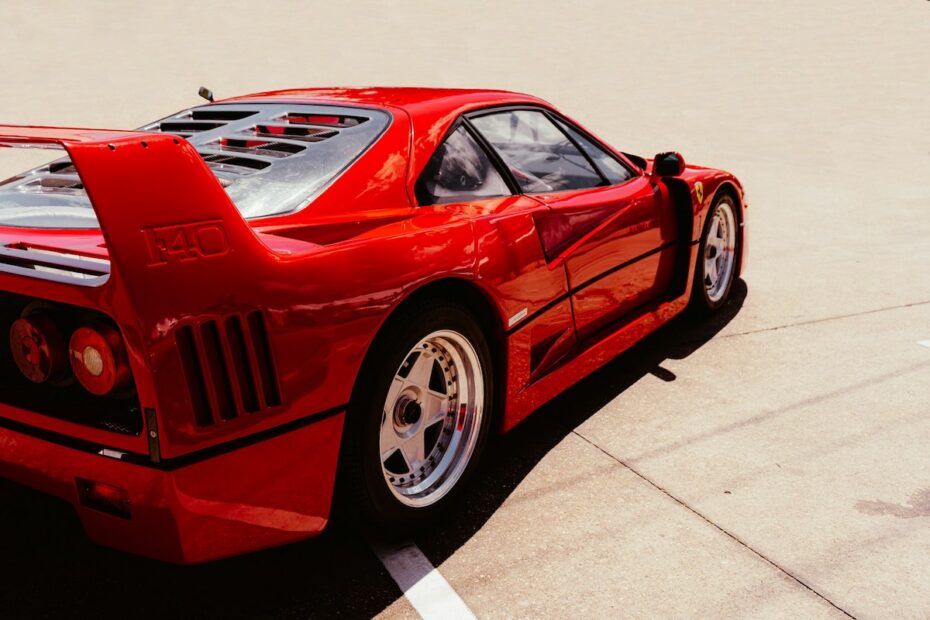 Ferrari F40 - vintage Ferrari - autó - online férfimagazin