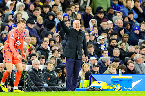 Csőd szélén az Everton, hogyan tovább?