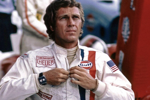 Eladó Steve McQueen Heuer Monaco kronográfja, amit a Le Mans-ban viselt