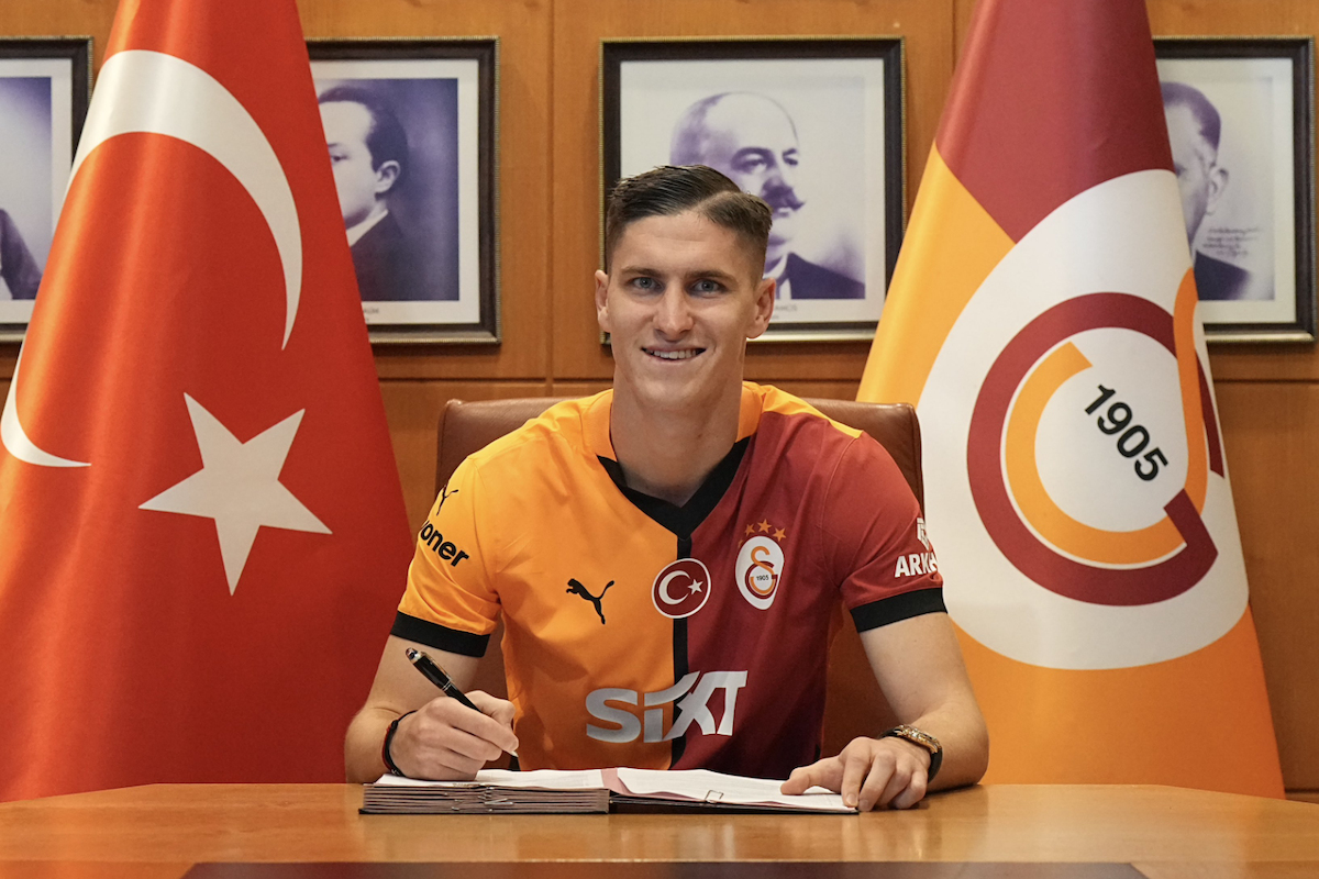 Rangadón mutatkozott be Sallai Roland a Galatasarayban