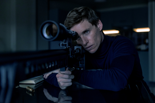 Előzetest kapott Eddie Redmayne sakál-sorozata