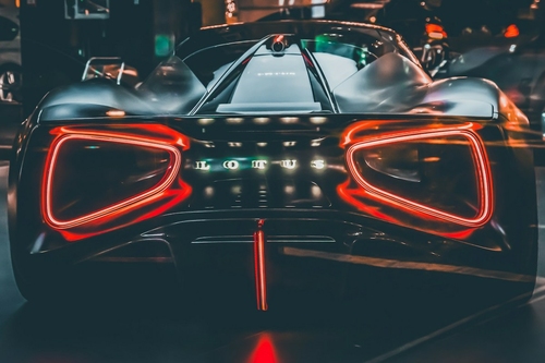 A Lotus mégsem tör be az elektromos autók piacára