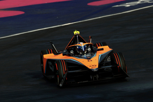 Váratlan döntést jelentett be a McLaren 
