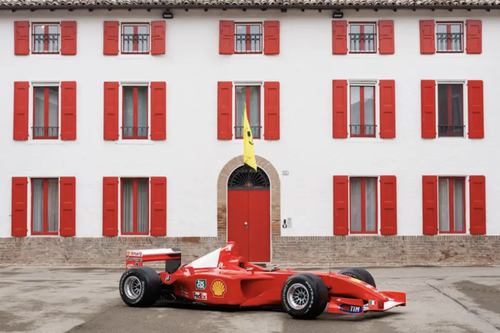6,5 milliárd forintot fizettek Schumacher egykori Ferrarijáért