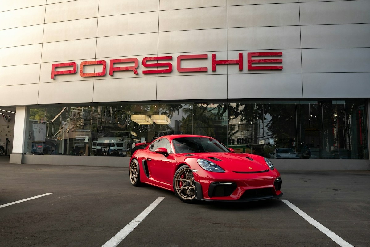 A Porsche leállítja két ikonikus modelljének gyártását