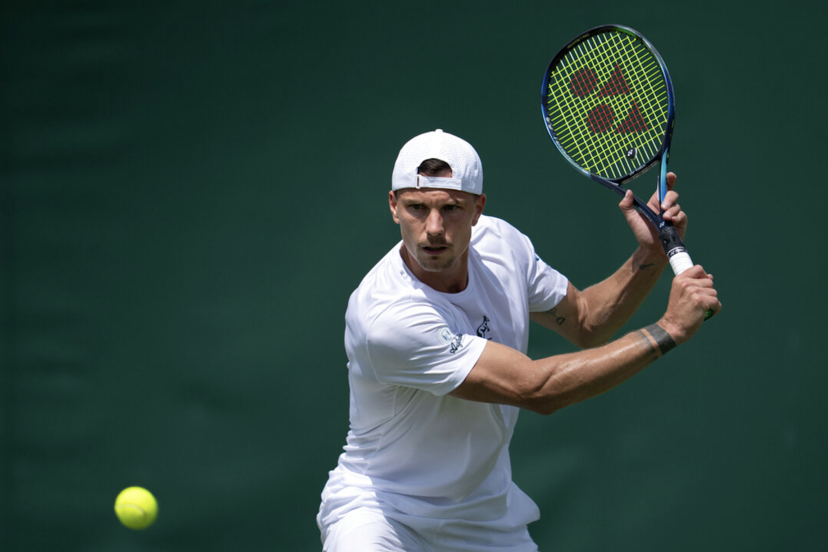 Magabiztos győzelemmel indított Fucsovics Wimbledonban