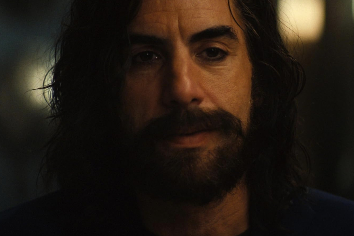 Durván kigyúrta magát Sacha Baron Cohen a Marvel új főgonoszának szerepére